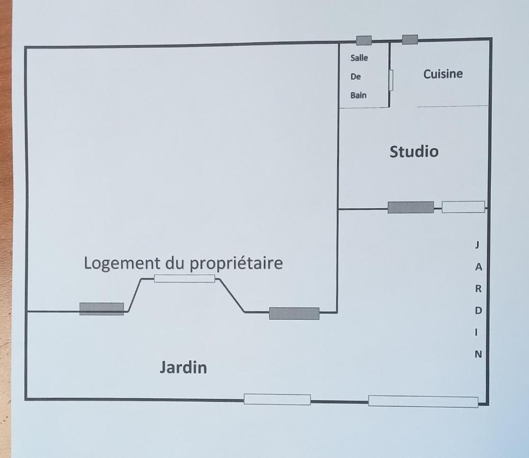 Studio, Cite La Gazelle ,Pas Jafar, Quartier Calme 10 Min De L'Aeroport Pres Du Technopark Exterior photo
